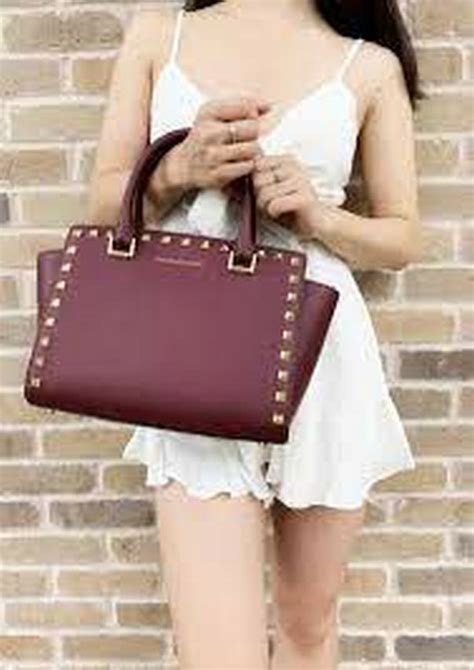 michael kors selma medium maroon